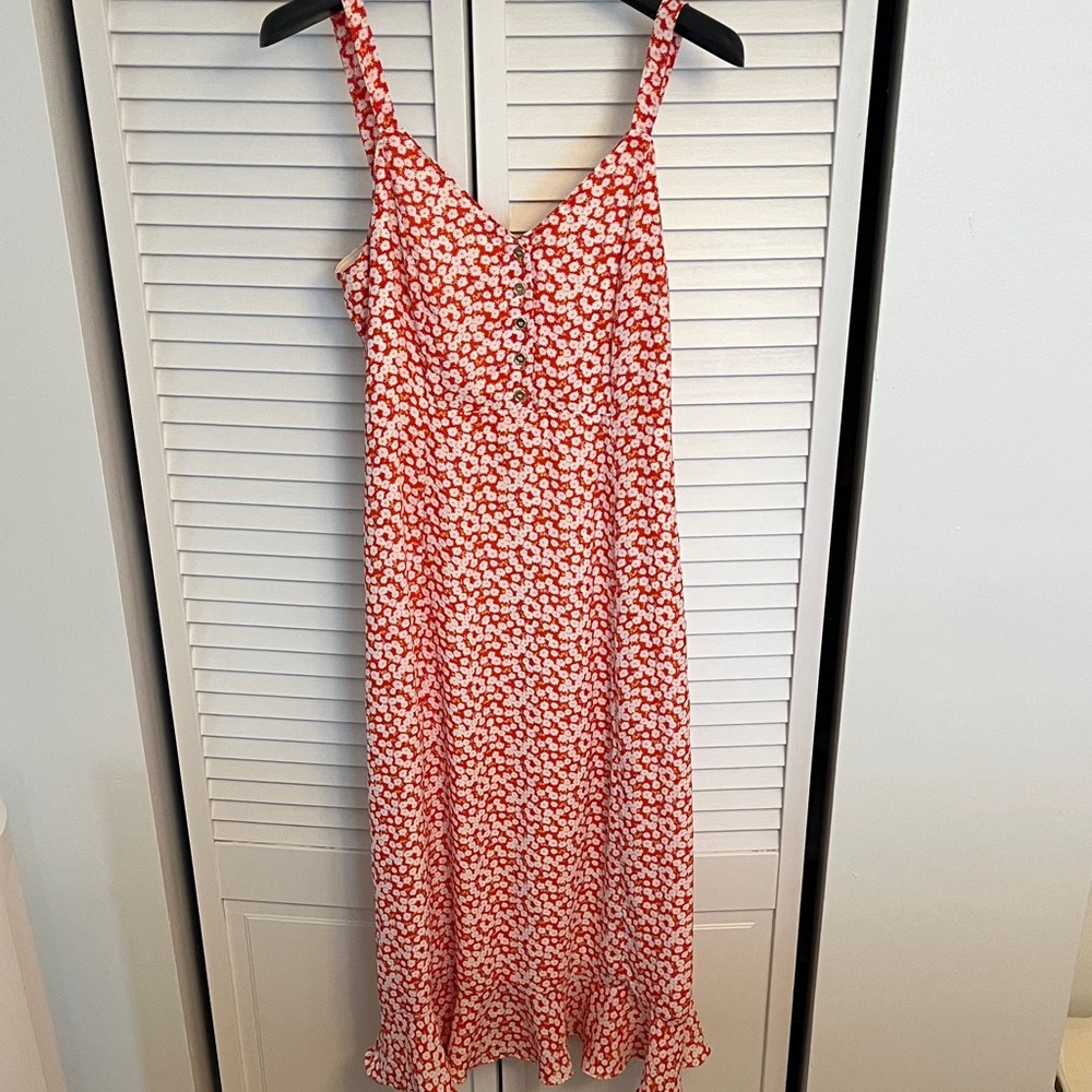 Lulu’s Ditsy Floral Red Midi Dress